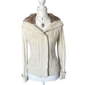 Y2K “American Eagle” Cream/White Cable Knit Zip-up Sweater with Faux Fur Hood
